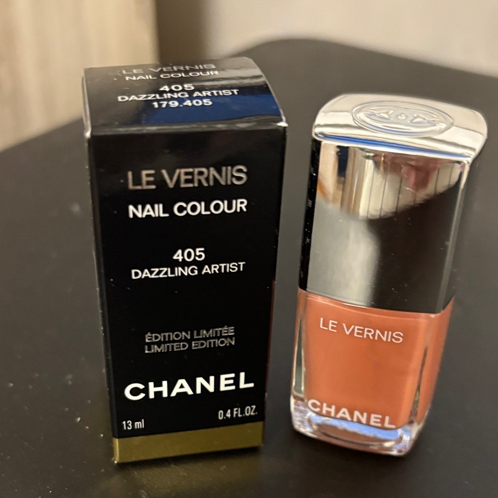 CHANEL Le Vernis Nail Colour 405 Dazzling Artist. Brand new